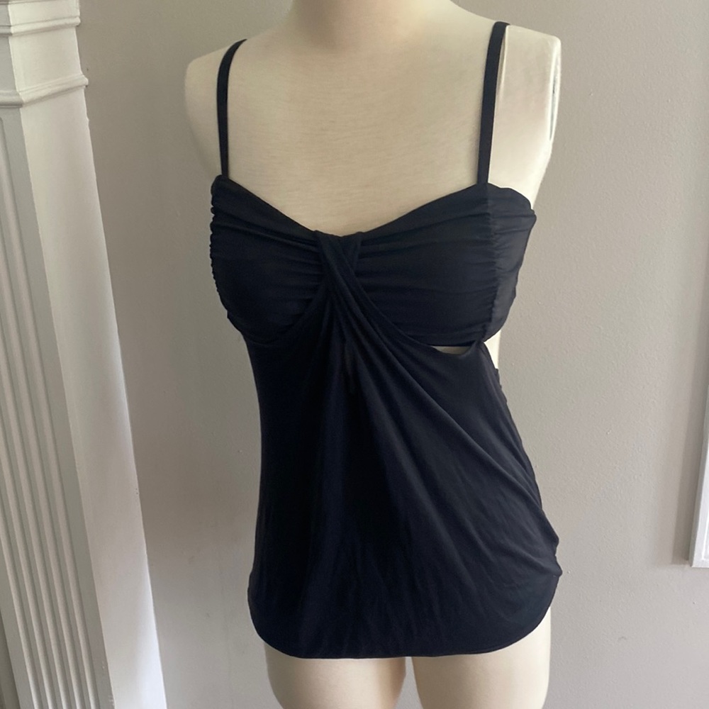 Lululemon top